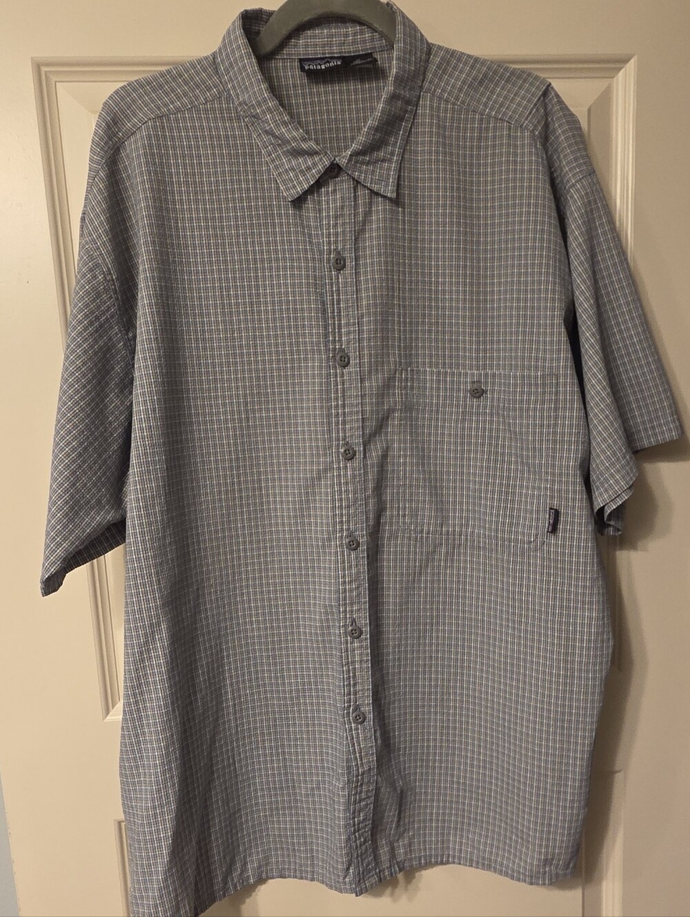 Patagonia Men’s Button-Down Shirt - Gray Plaid